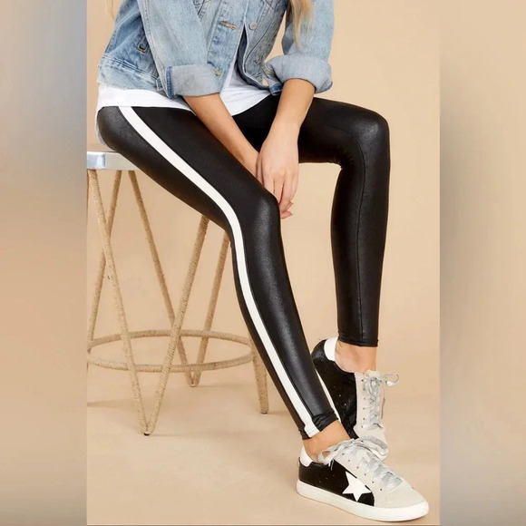 Spanx Women’s Faux Leather Very Black Side Stripe Leggings Tummy Control Size S - Picture 1 of 12